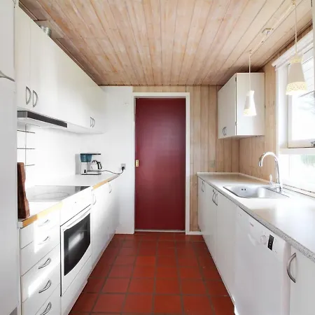 Klakke - 900m From The Sea In Nw Jutland By Interhome * Lokken