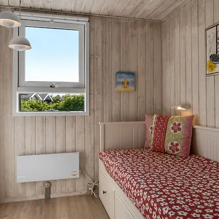 Klakke - 900m From The Sea By Interhome Feriehus *