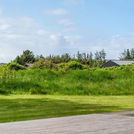Klakke - 900m From The Sea By Interhome Feriehus Løkken