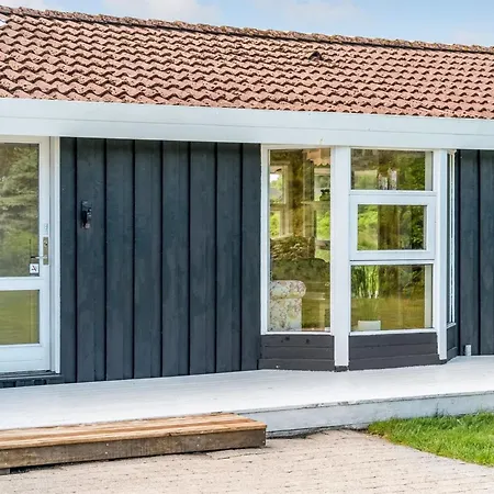 Klakke - 900m From The Sea By Interhome *